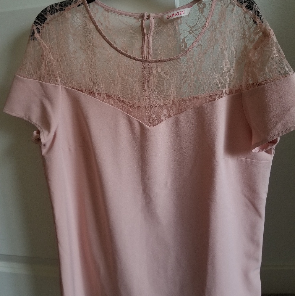 Tea pink lace top
